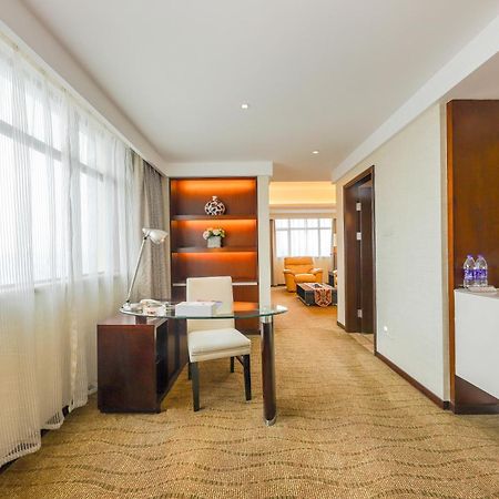Zhengzhou Yuehai Hotel Eksteriør billede